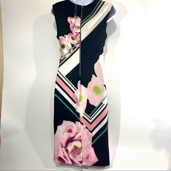 Label By Twelve Floral Small V-Neck Sleeveless Mini Dress - Picture 4 of 7